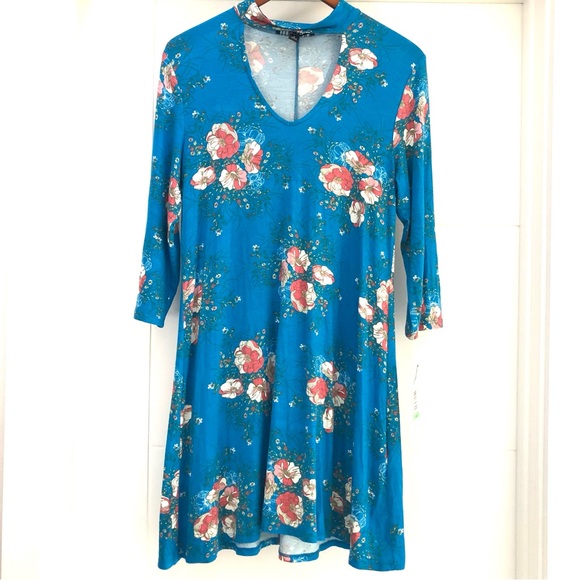 Madison Leigh Floral 3/4 Sleeve Mini Dress - Picture 4 of 12